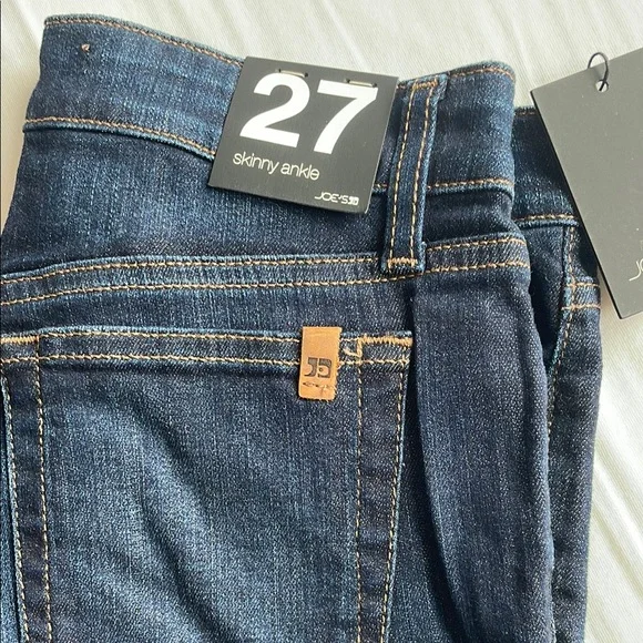 Joe's Jeans Women's Blue Denim Jeans - Picture 2 of 4